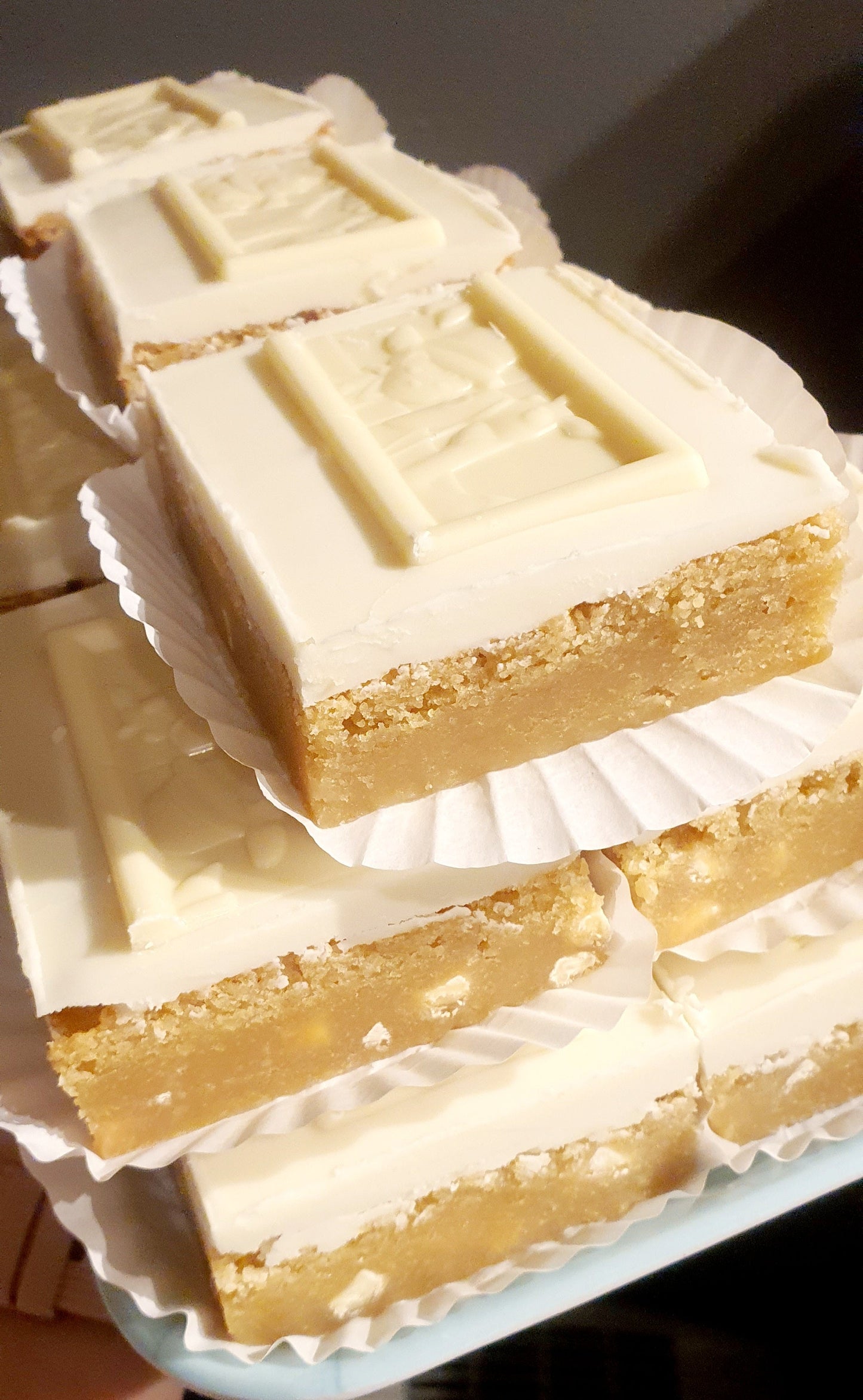 Milky Bar Blondie - Mother's Day Week Pre Order