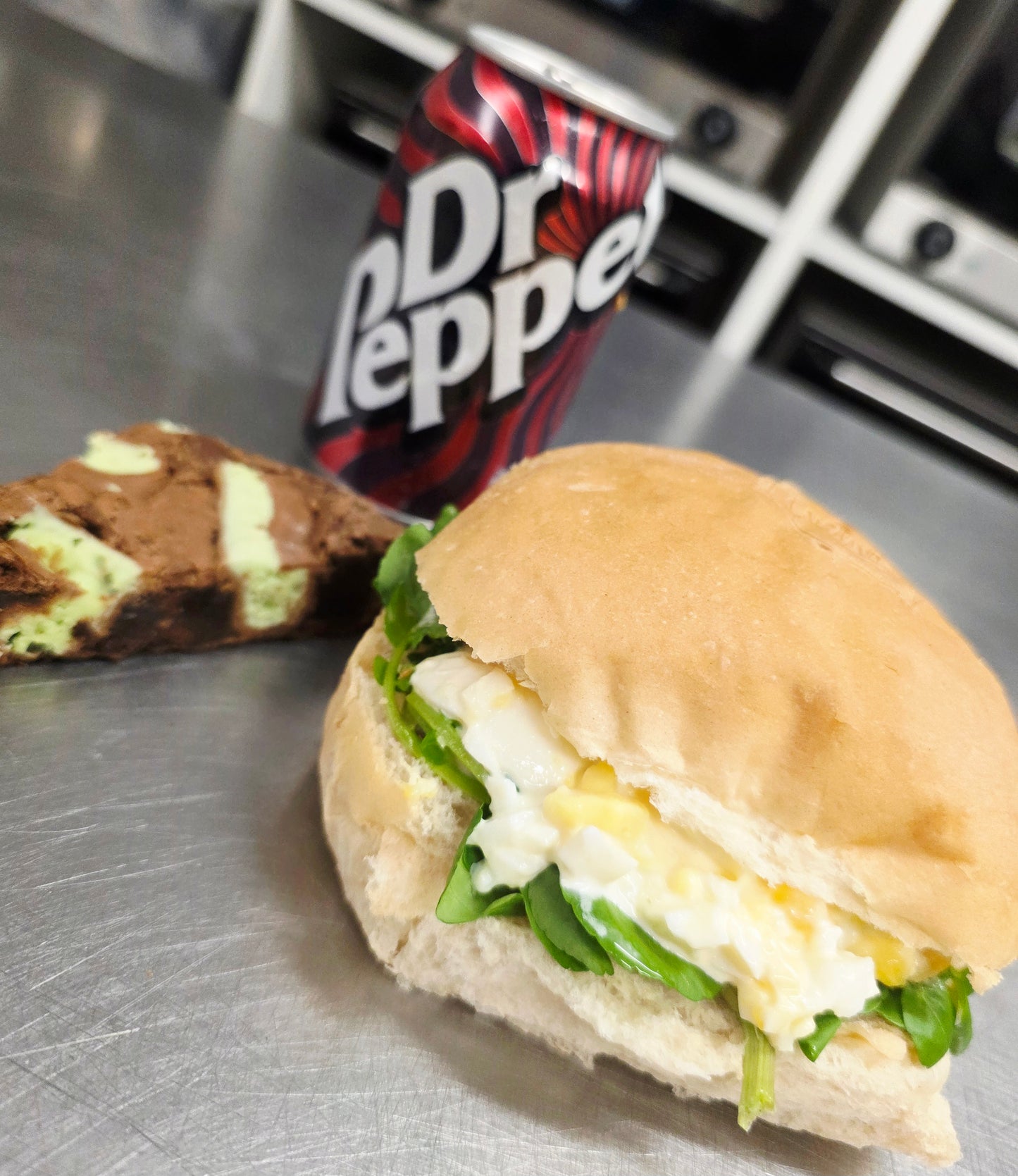 Meal Deal 3 - Drink & Cake (roll not included)