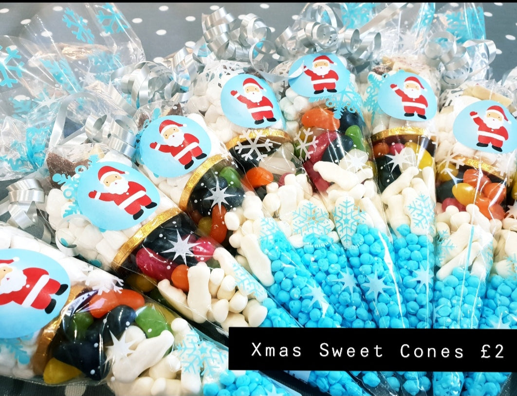 Christmas Sweet Cones - Sweets may vary - AVAILABLE 1-24 DECEMBER