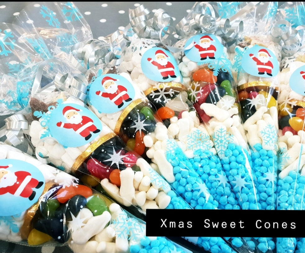 Christmas Sweet Cones - Sweets may vary - AVAILABLE 1-24 DECEMBER