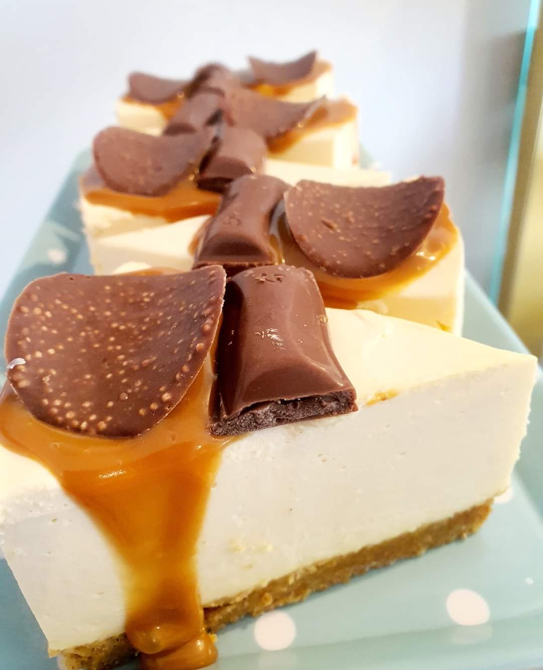 Salted Caramel Cheesecake Slice