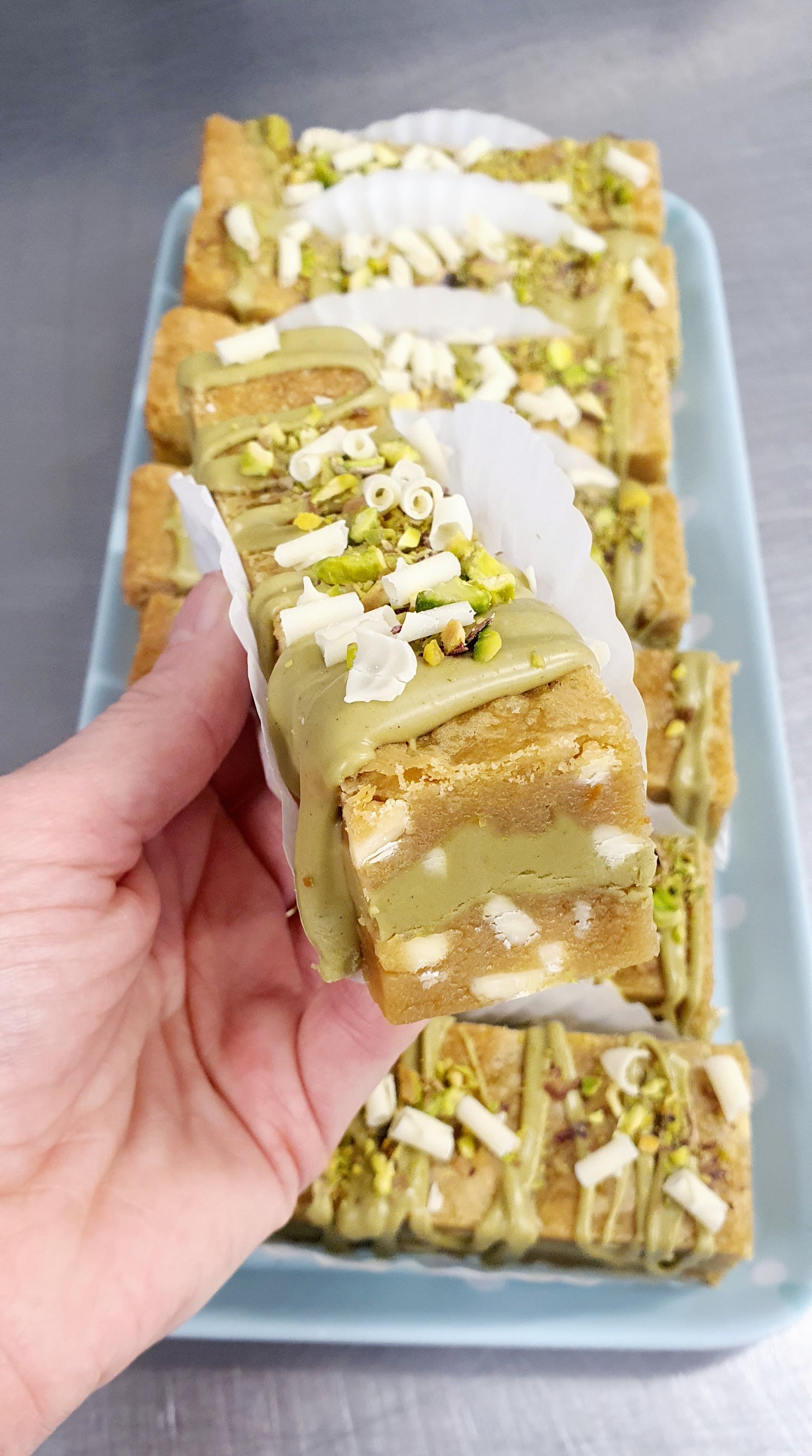 White Choc & Pistachio Cookie Bar
