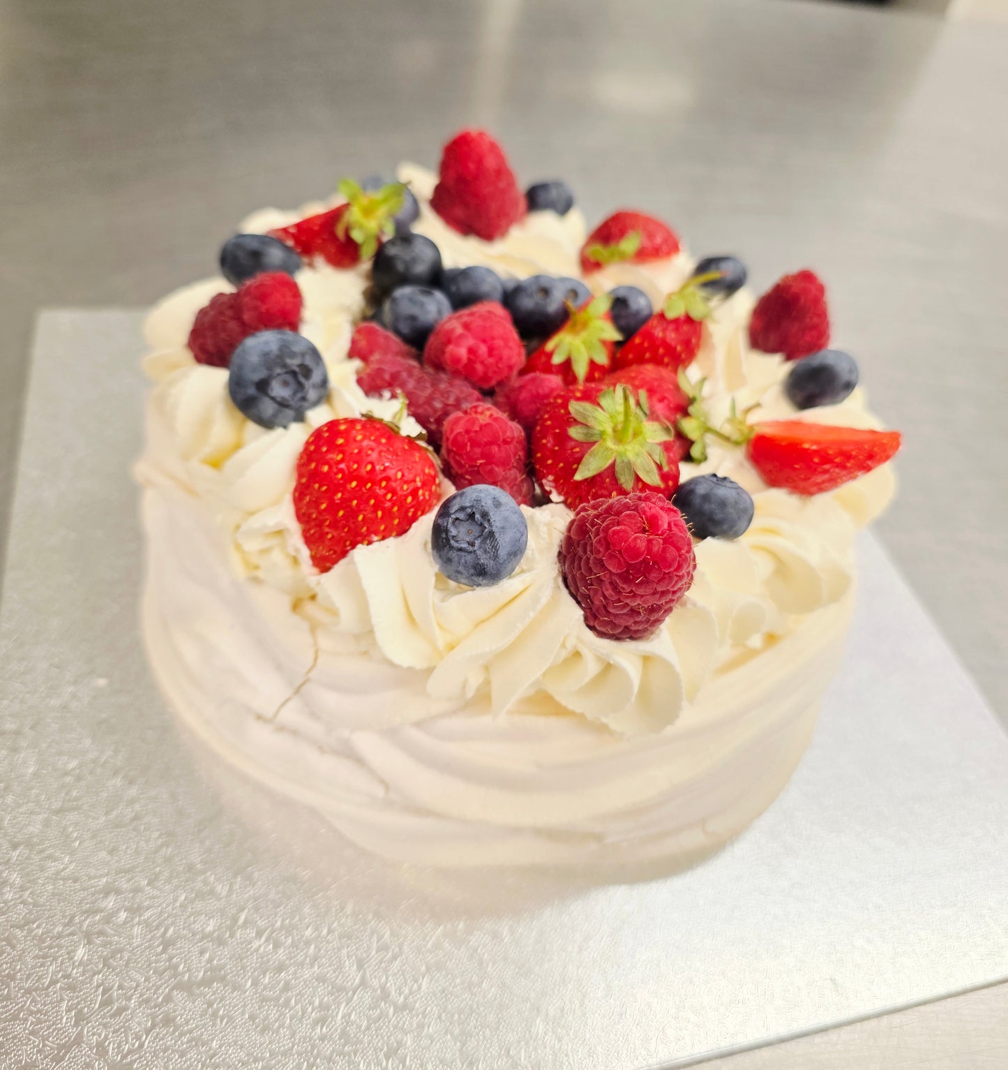 Pavlova 8" LARGE Size