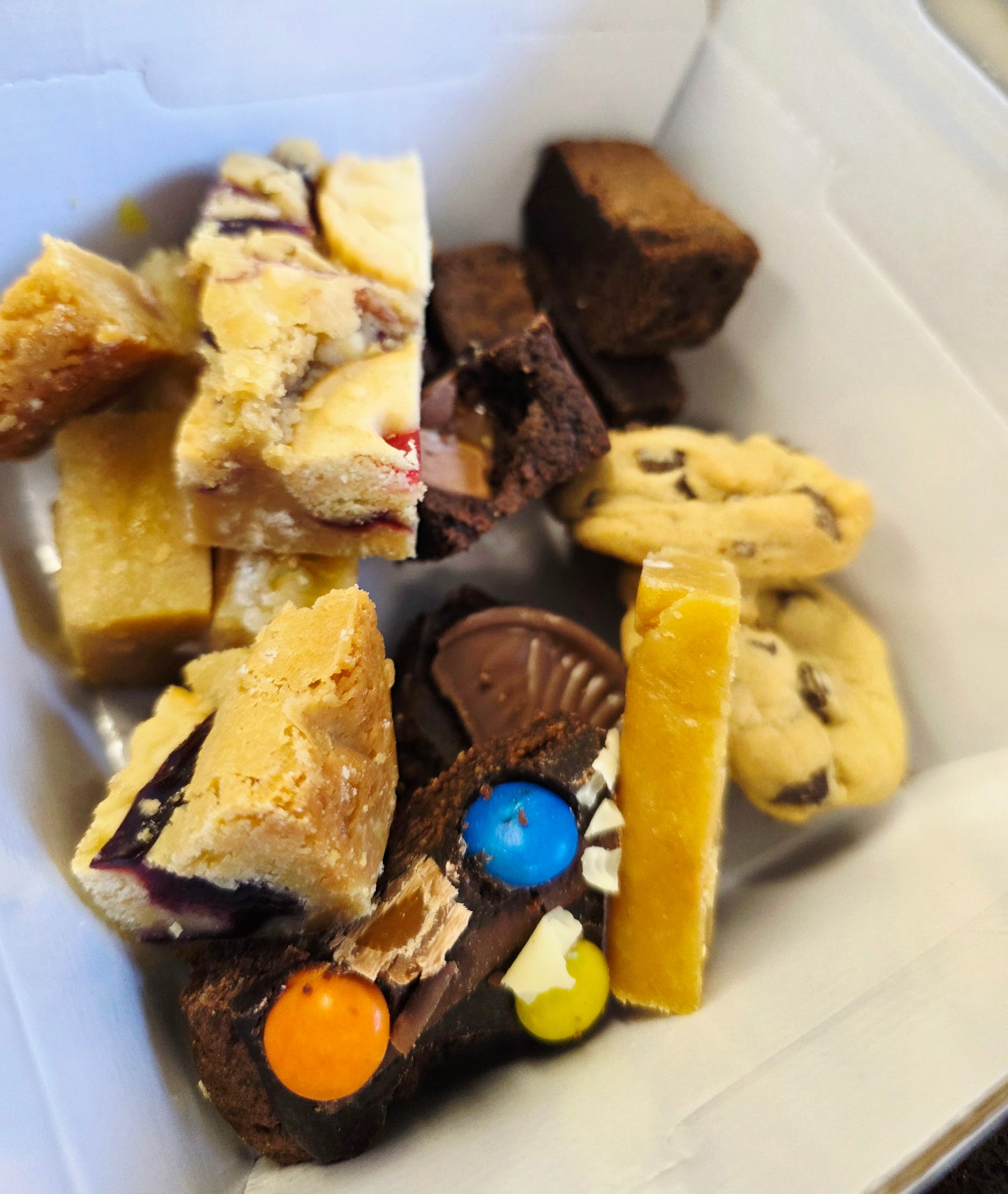 Random Mixed Box Could contain any allergens!