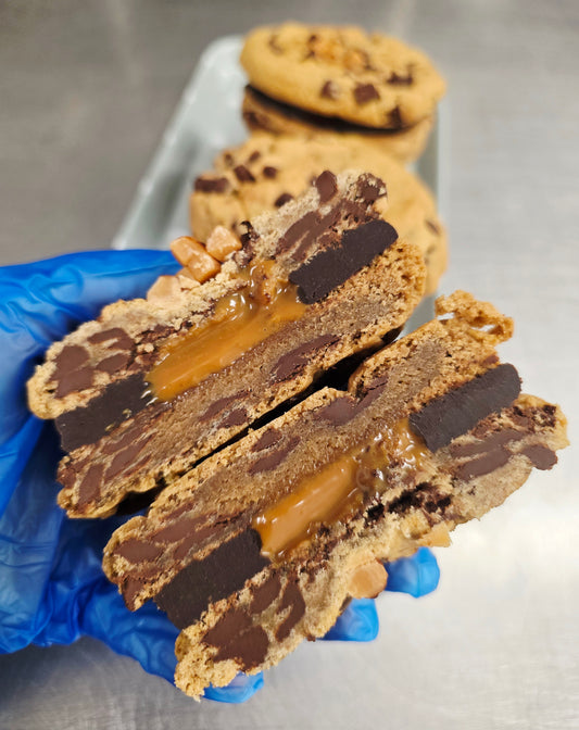 Salted Caramel Cookie Sandwich