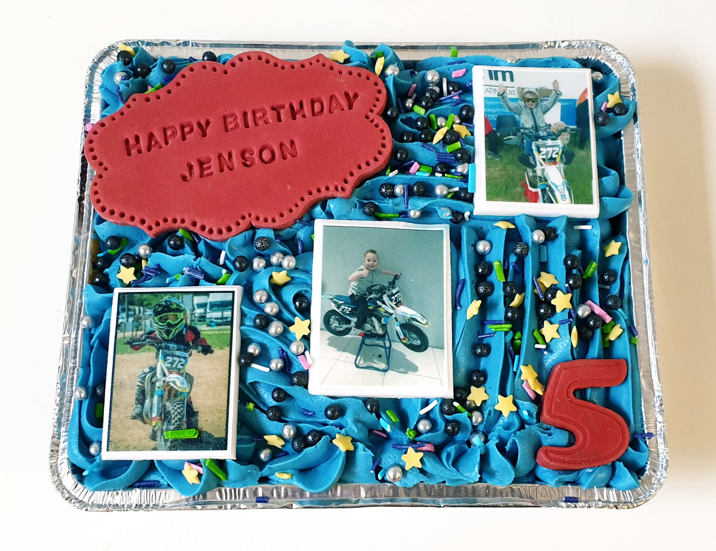 Celebration Traybakes - Small to feed 8