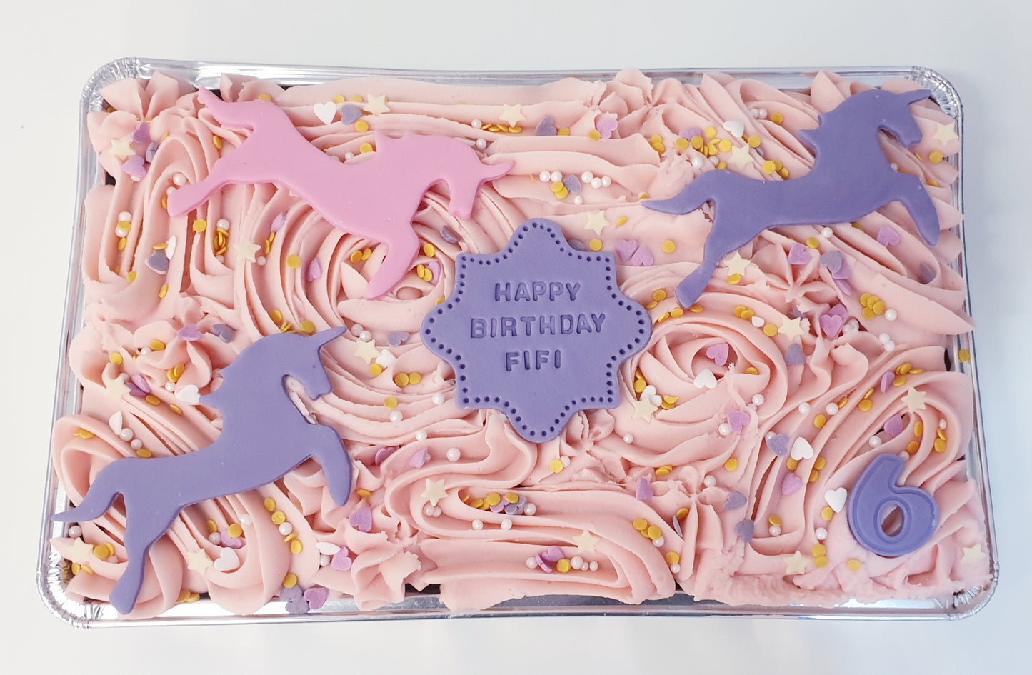 Celebration Traybakes - Large to feed 16