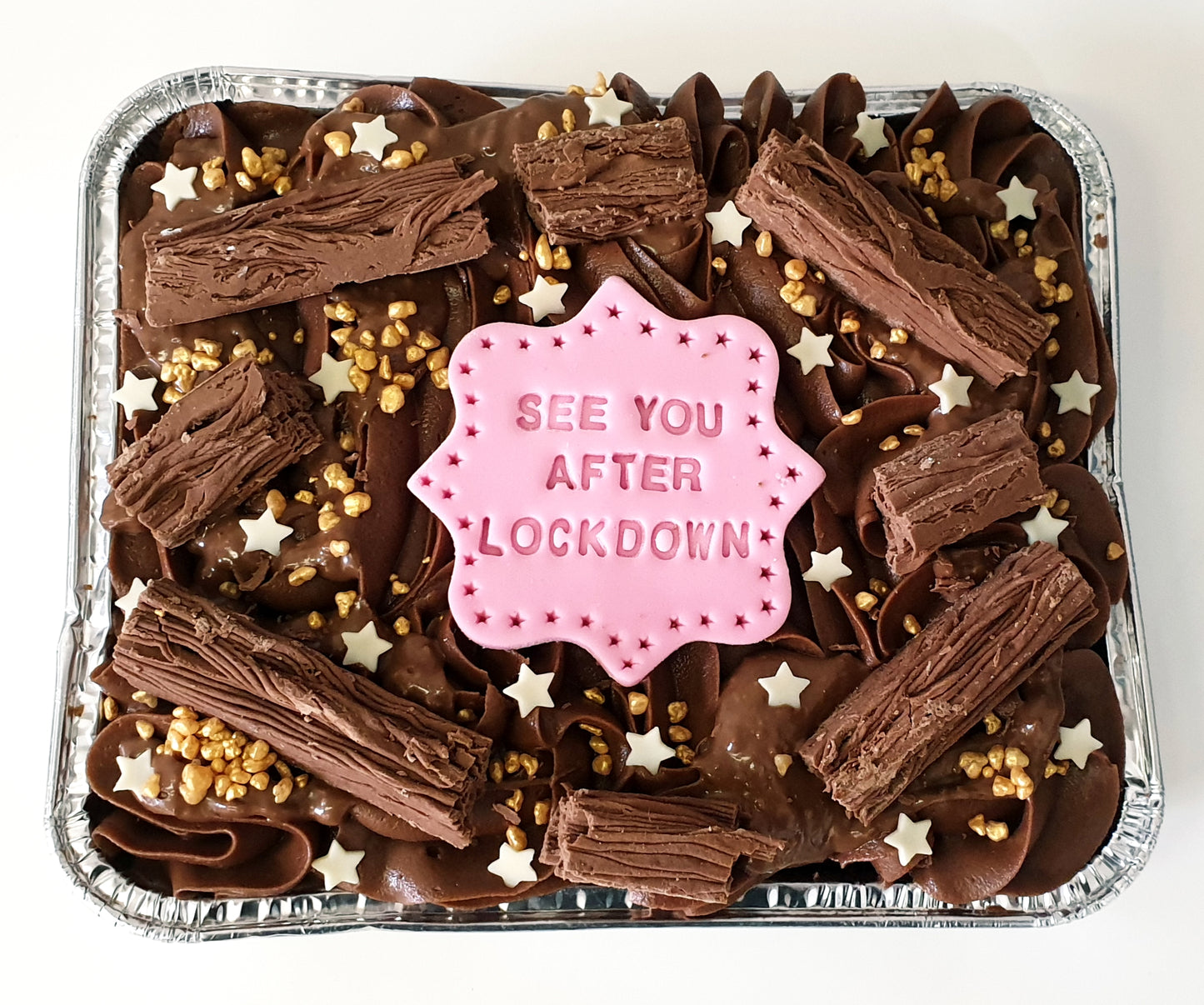 Celebration Traybakes - Large to feed 16