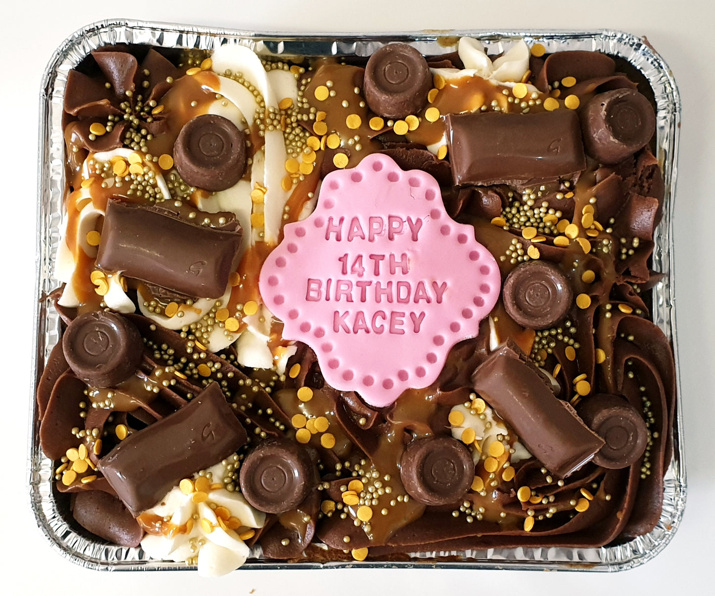 Celebration Traybakes - Small to feed 8