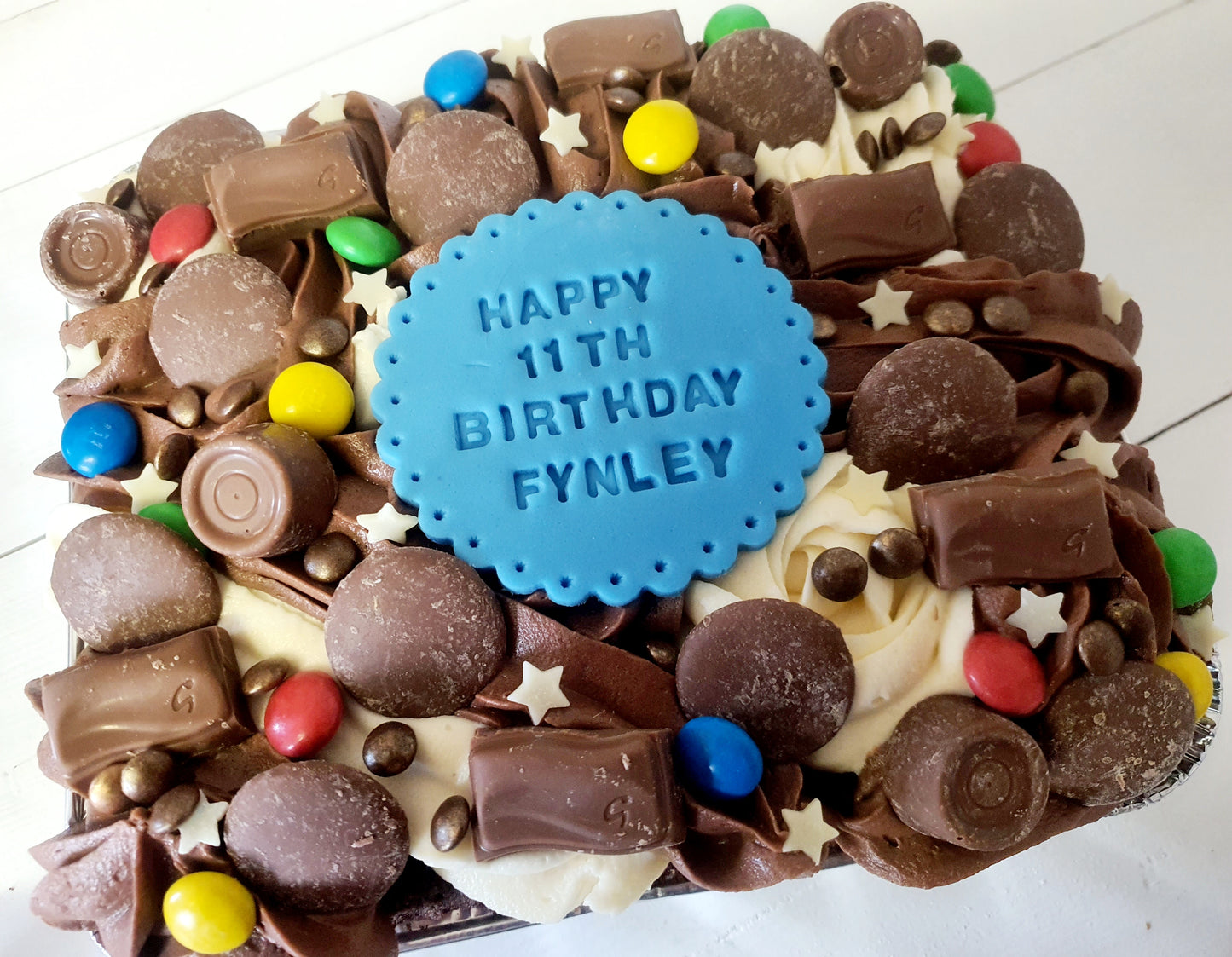 Celebration Traybakes - Small to feed 8